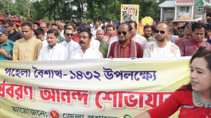 উৎসবের আমেজে সিলেটে ‘আনন্দ শোভাযাত্রা’