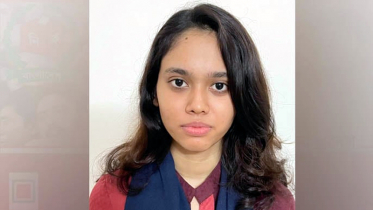 মৌমি উচ্চশিক্ষা অর্জন করে দেশের কল্যাণে কাজ করতে চায়