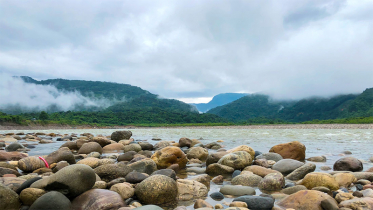 সাদাপাথর পর্যটনকেন্দ্র বন্ধ ঘোষণা