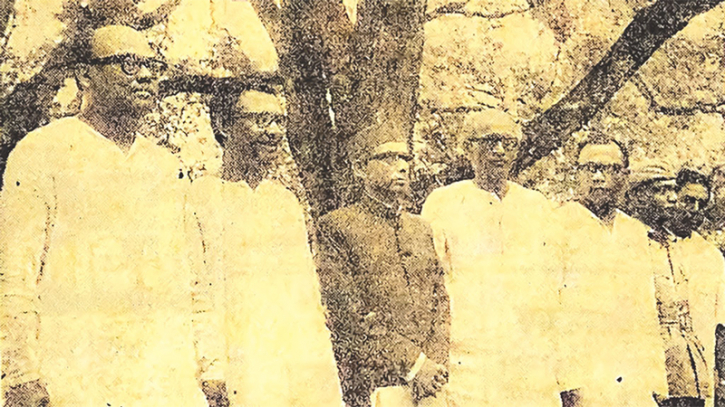 সংশোধিত আইনে ‘বীর মুক্তিযোদ্ধা’ ও ‘মুক্তিযুদ্ধের সহযোগী’ যারা