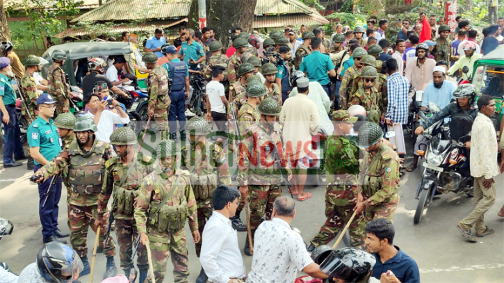 ৩ ঘণ্টা পর অবরোধ তুলে নিলেন সিলেটের চা শ্রমিকরা