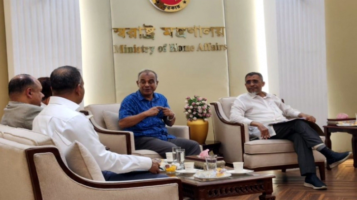১৮ বছর পর স্বরাষ্ট্র মন্ত্রণালয়ে সাবেক প্রতিমন্ত্রী বাবর